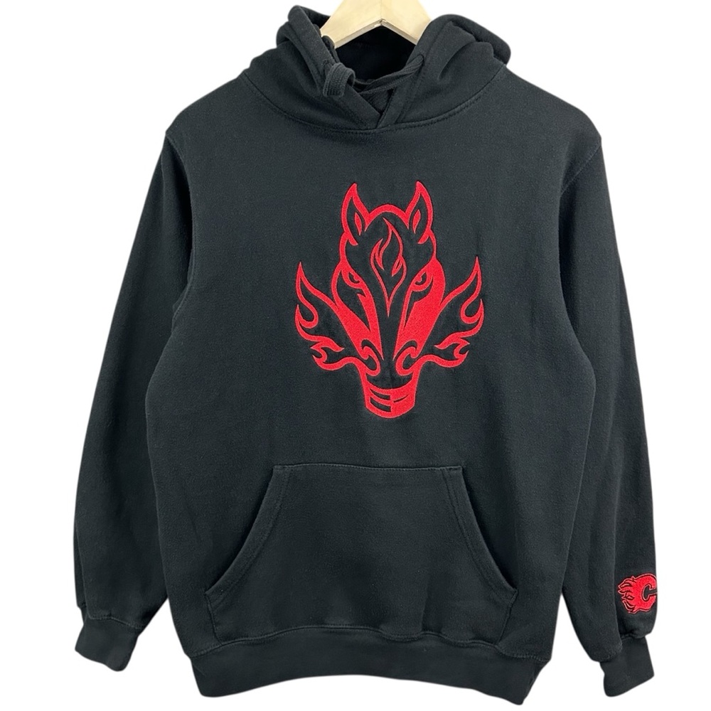 Calgary Flames Blasty Embroidered Sweater Hoodie Size Small
